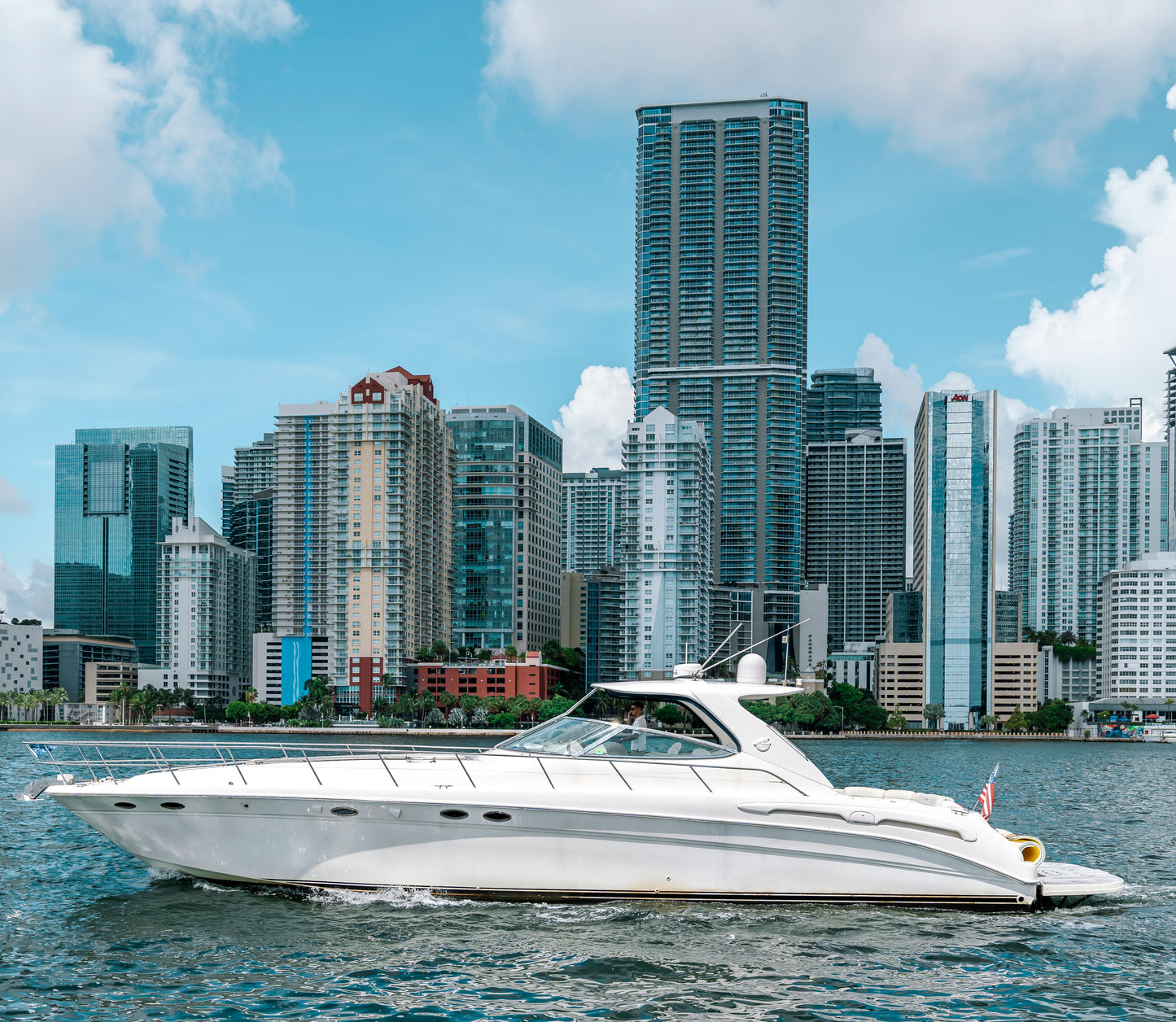 Yacht Experience | 60' Sea Ray