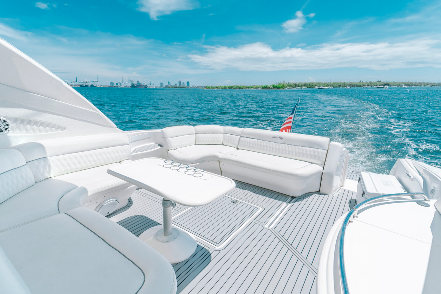 Yacht Experience | 60' Sea Ray