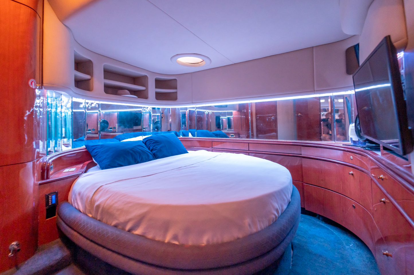 Yacht Experience | 60' Sea Ray